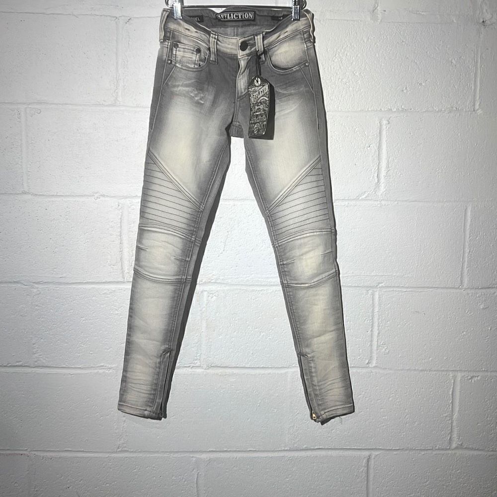 Affliction women’s size 25 stone washed gray